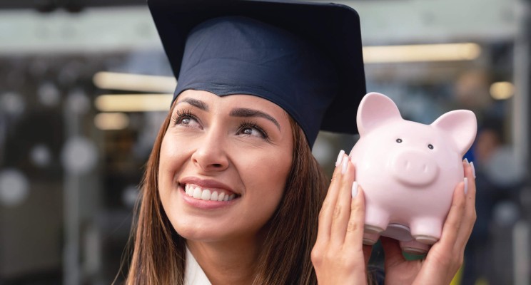 5 formas de ahorrar dinero para la universidad
